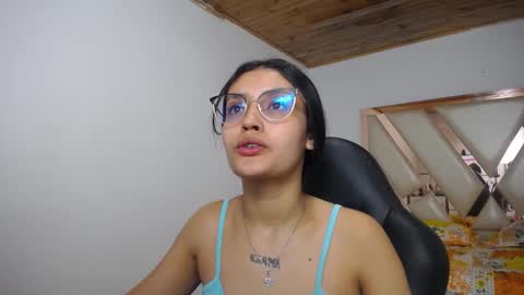 Antonella online show from December 29, 2024, 12:45 pm