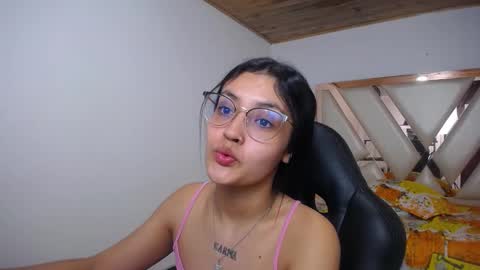 Antonella online show from December 30, 2024, 6:27 pm