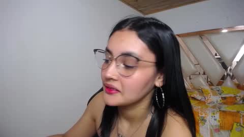 Antonella online show from December 31, 2024, 3:20 pm