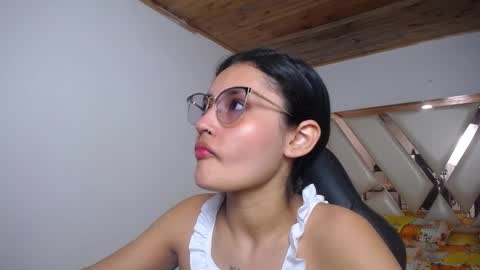 Antonella online show from January 2, 2025, 3:08 pm