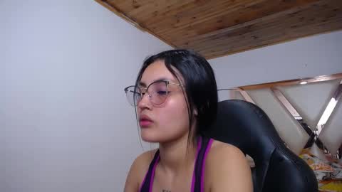 Antonella online show from January 4, 2025, 6:09 pm