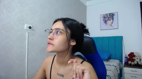 Antonella online show from January 8, 2025, 12:37 pm