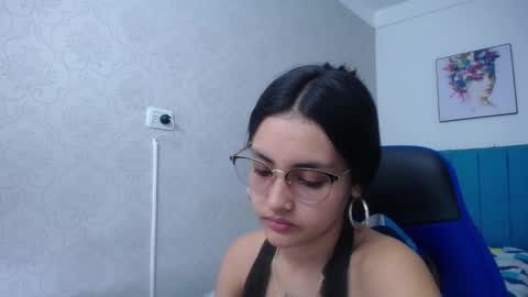 Antonella online show from January 21, 2025, 12:29 pm