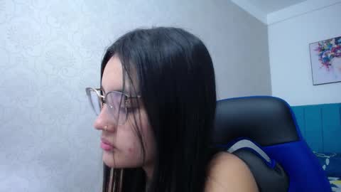 Antonella online show from January 24, 2025, 12:20 pm
