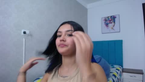Antonella online show from February 18, 2025, 7:19 pm