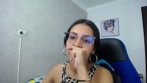 Antonella online show from February 19, 2025, 12:44 pm