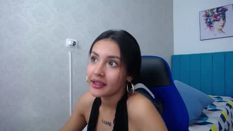 Antonella online show from February 20, 2025, 7:30 pm