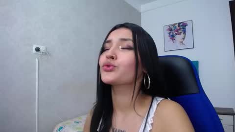 Antonella online show from February 27, 2025, 3:26 pm