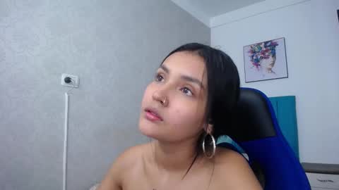 Antonella online show from March 2, 2025, 3:27 pm