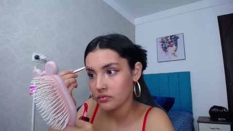 Antonella online show from March 8, 2025, 3:56 pm