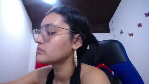 Antonella online show from September 14, 2025, 12:37 pm