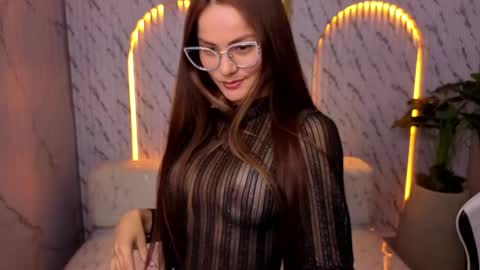 Snapshot of antonella_tx_ chatting on May 5, 2026, 12:46 pm Follow me.. Live 1430 to 2100 online show from May 5, 2026, 12:46 pm