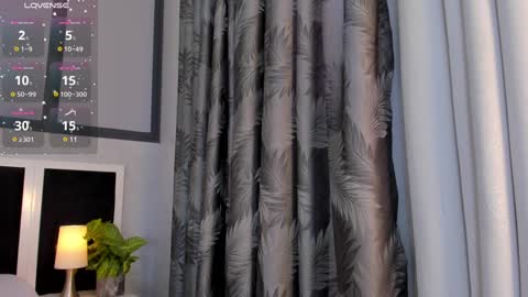 Snapshot of antonellaa_gomez chatting on December 18, 2024, 1:23 pm  Antonellaa  online show from December 18, 2024, 1:23 pm