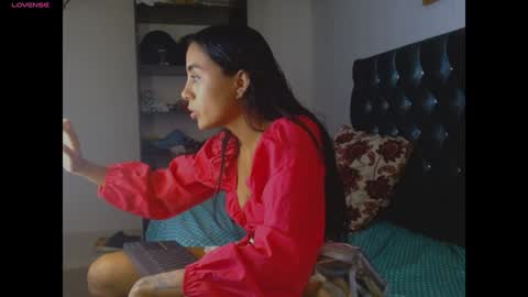 AntonellaAndNoah online show from January 6, 2025, 9:22 pm