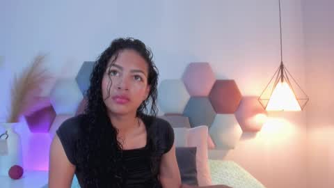 AntonellaHall  online show from February 17, 2025, 12:16 pm