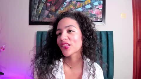 AntonellaHall  online show from November 24, 2025, 12:16 pm