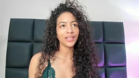 Snapshot of antonellahall_ chatting on April 10, 2026, 6:45 pm AntonellaHall online show from April 10, 2026, 6:45 pm
