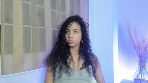 Snapshot of antonellahall_ chatting on May 18, 2026, 12:55 pm AntonellaHall online show from May 18, 2026, 12:55 pm