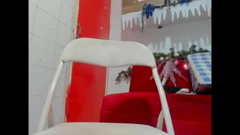 ANTONELLA online show from December 26, 2024, 1:54 pm