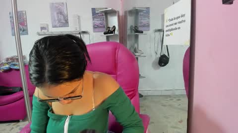 ANTONELLA online show from January 13, 2026, 1:05 pm