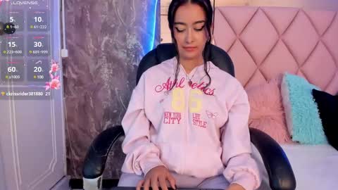Snapshot of antonellaqueeen chatting on February 23, 2025, 2:25 pm ANTONELLE online show from February 23, 2025, 2:25 pm