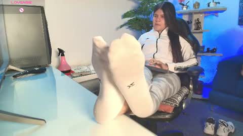 Snapshot of antonellariu chatting on July 25, 2026, 7:11 pm Antonella online show from July 25, 2026, 7:11 pm