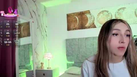  Antonella online show from July 7, 2026, 7:29 pm