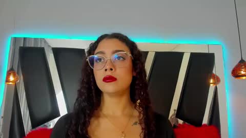 A N T O N E L L E  online show from December 31, 2024, 11:20 am