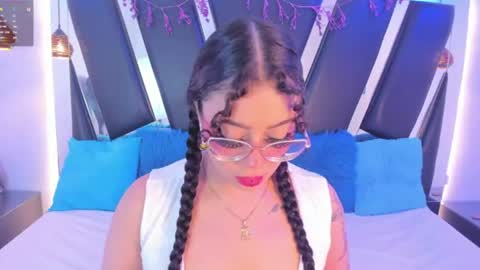 A N T O N E L L E  online show from June 23, 2026, 11:41 am