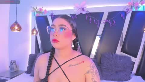 A N T O N E L L E  online show from July 1, 2026, 12:18 pm