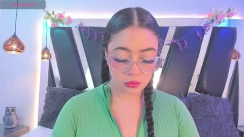 A N T O N E L L E  online show from July 3, 2026, 11:27 am