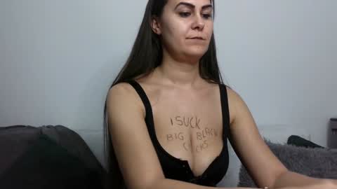 Antonia online show from December 7, 2024, 3:41 pm