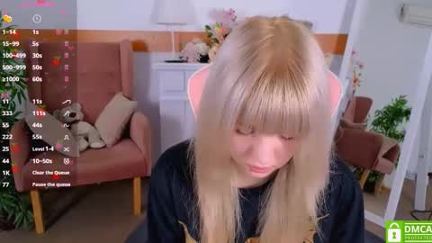 antonia_ferrero online show from October 22, 2025, 7:08 am