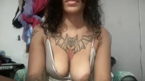 Snapshot of antoniabloom chatting on May 26, 2026, 5:47 am Antonia online show from May 26, 2026, 5:47 am