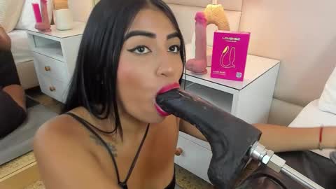 Antonia online show from March 13, 2026, 2:34 pm