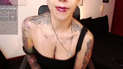 Anto    online show from January 12, 2025, 2:19 pm