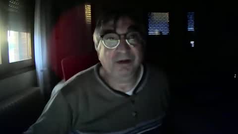 Snapshot of antonio2605 chatting on December 20, 2024, 7:44 am Antonio online show from December 20, 2024, 7:44 am