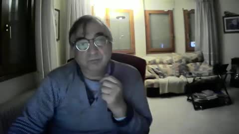 Snapshot of antonio2605 chatting on December 25, 2024, 9:54 pm Antonio online show from December 25, 2024, 9:54 pm