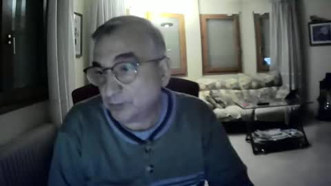 Snapshot of antonio2605 chatting on January 6, 2025, 4:47 am Antonio online show from January 6, 2025, 4:47 am