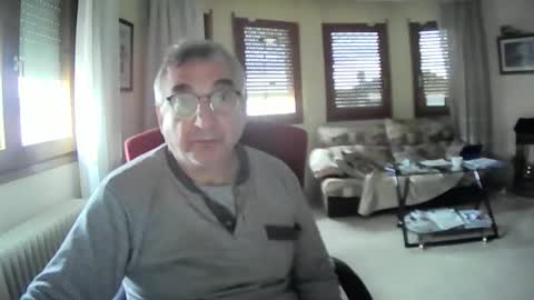 Snapshot of antonio2605 chatting on January 26, 2025, 1:36 pm Antonio online show from January 26, 2025, 1:36 pm