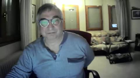 Snapshot of antonio2605 chatting on February 24, 2025, 11:09 pm Antonio online show from February 24, 2025, 11:09 pm