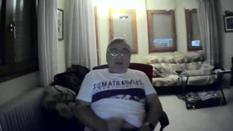 Snapshot of antonio2605 chatting on February 28, 2025, 6:52 pm Antonio online show from February 28, 2025, 6:52 pm