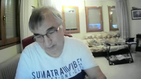 Snapshot of antonio2605 chatting on March 10, 2025, 7:18 pm Antonio online show from March 10, 2025, 7:18 pm