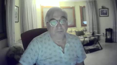 Snapshot of antonio2605 chatting on September 16, 2025, 7:37 pm Antonio online show from September 16, 2025, 7:37 pm
