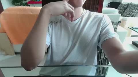 antonio_ricci online show from October 23, 2025, 9:57 pm