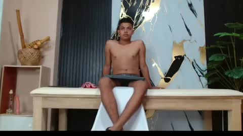 antonioross_ online show from July 13, 2026, 8:11 pm