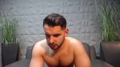 HI My name is Antonio online show from January 31, 2025, 9:05 pm