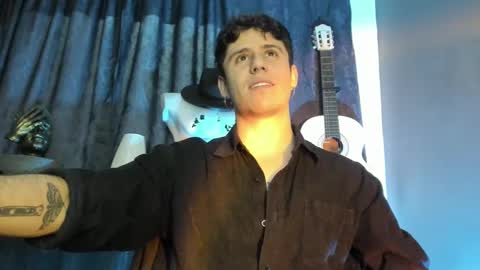 antonnello_ online show from October 10, 2025, 10:31 pm