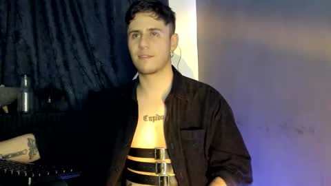 antonnello_ online show from November 9, 2025, 12:53 am