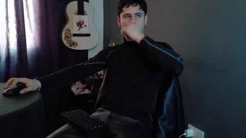 Snapshot of antonnello_ chatting on March 29, 2026, 7:14 pm antonnello_ online show from March 29, 2026, 7:14 pm